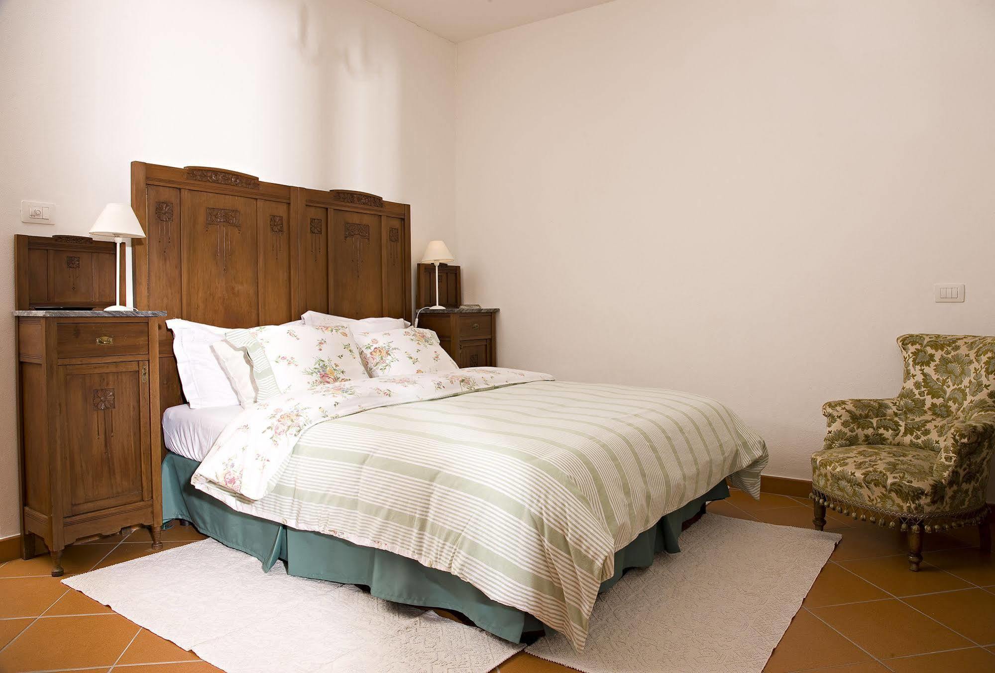 Hotel La Vignaredda - Residenza Di Charme à Aggius Extérieur photo