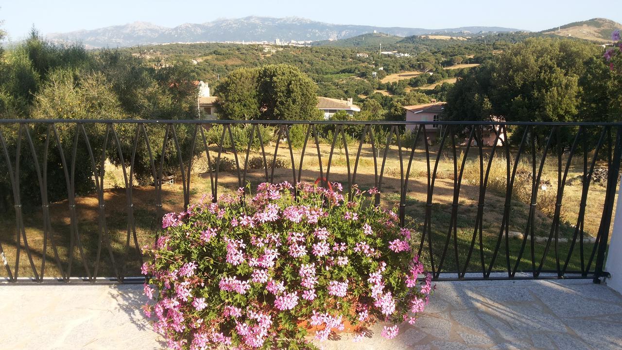 Hotel La Vignaredda - Residenza Di Charme à Aggius Extérieur photo